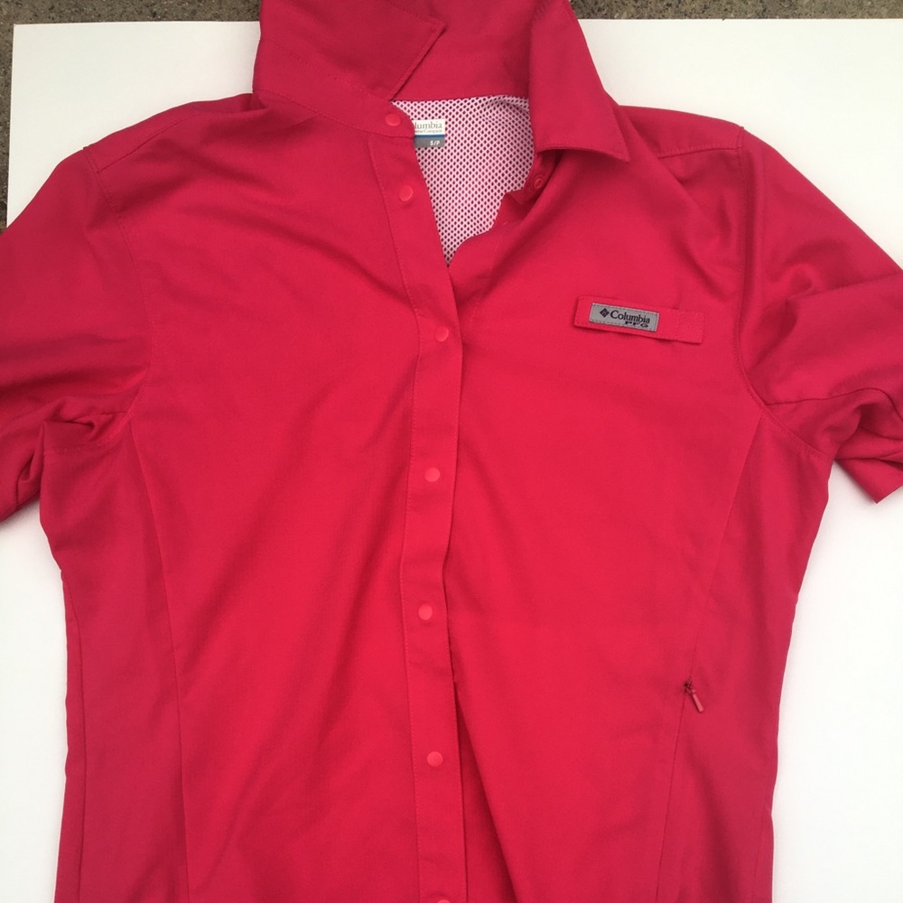 Columbia Windreaker Shirt